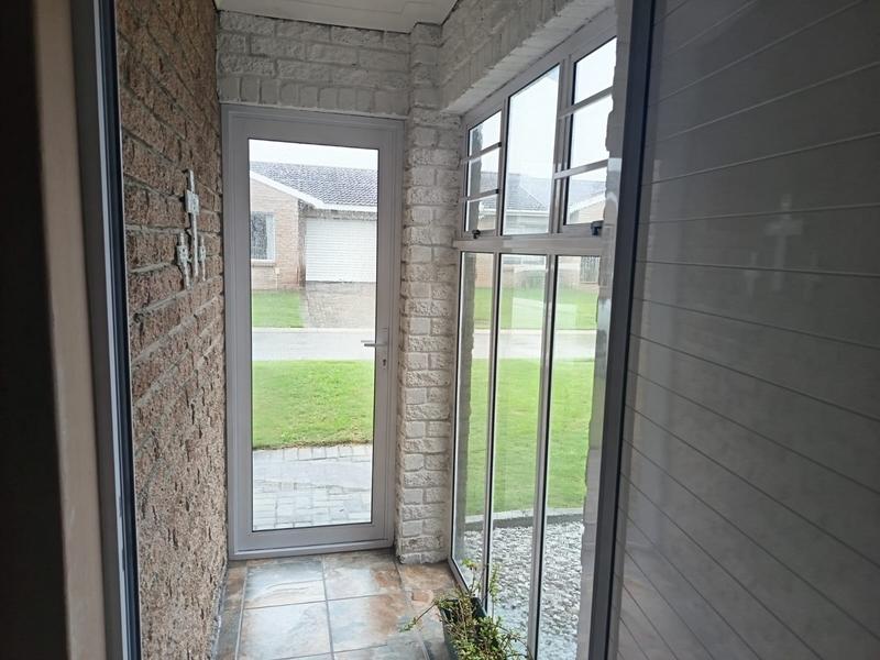 3 Bedroom Property for Sale in Bridgemeade Eastern Cape